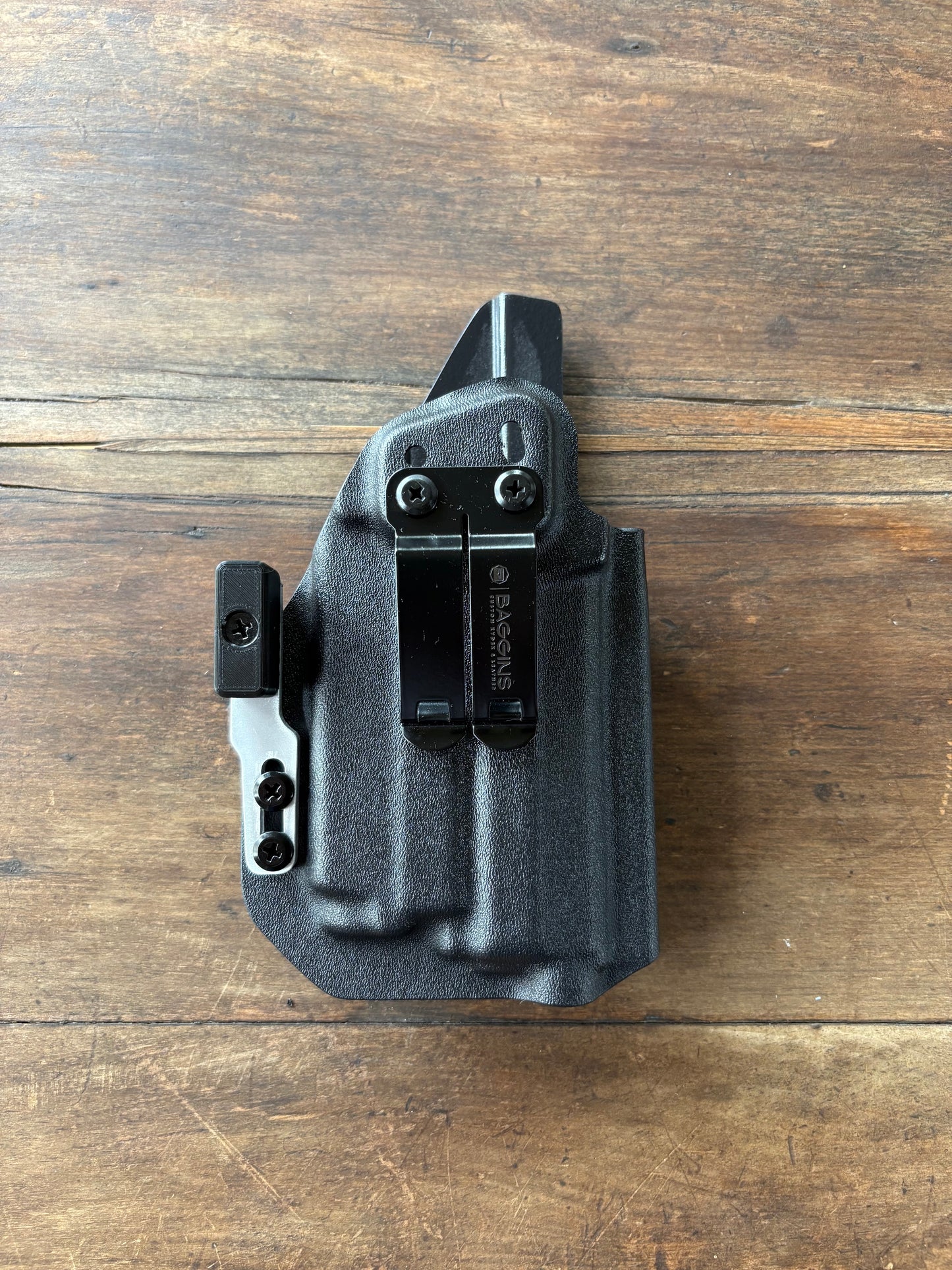 IWB Holster, Light Bearing