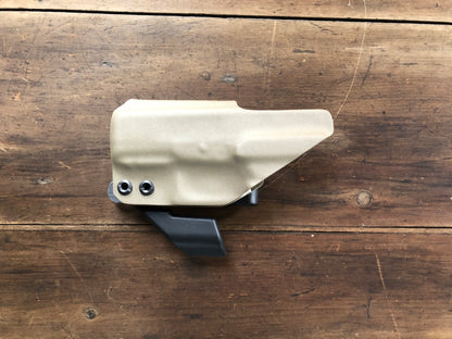 IWB with concealment claw